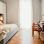 Papiniano - Lakeside L&b Apartment *
