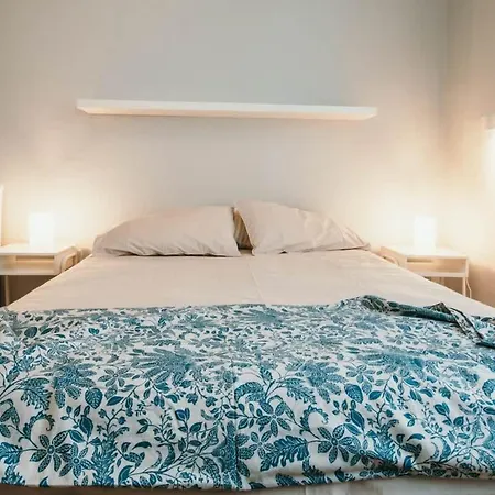 Papiniano - Lakeside L&b Apartment